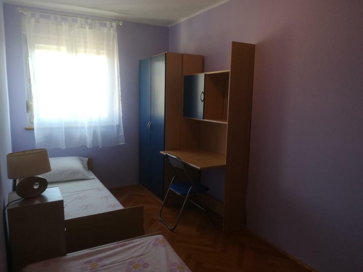 שיבניק Apartment Antonela מראה חיצוני תמונה